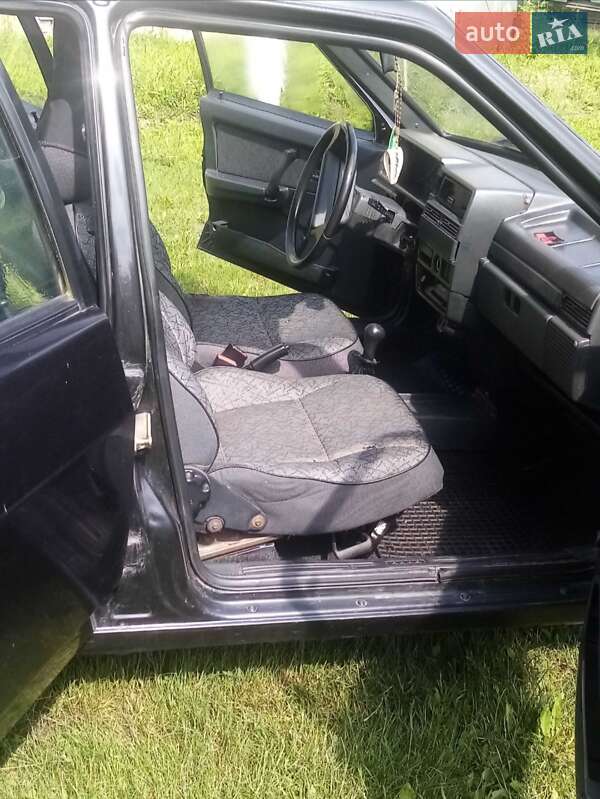 Хэтчбек ВАЗ / Lada 2109 2006 в Ивано-Франковске