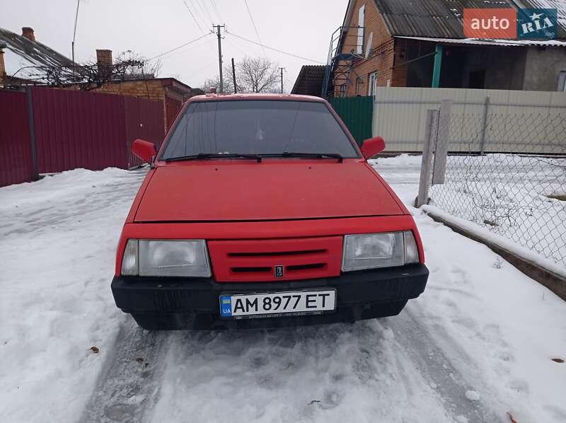 Хэтчбек ВАЗ / Lada 2109 1992 в Бердичеве