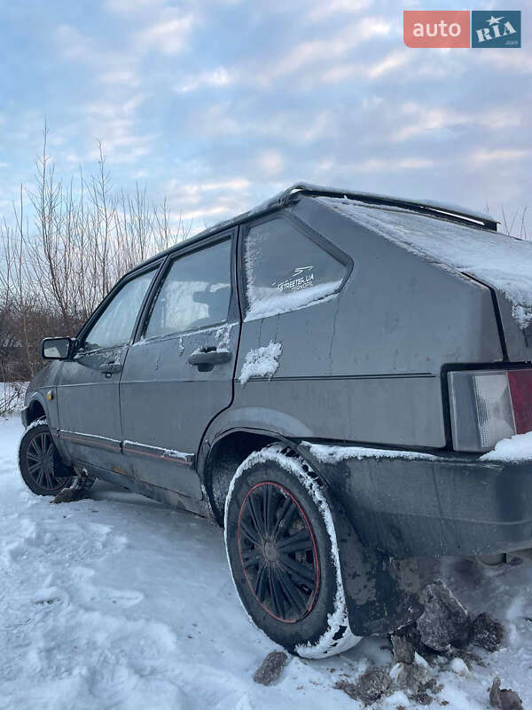 Хетчбек ВАЗ / Lada 2109 1993 в Івано-Франківську