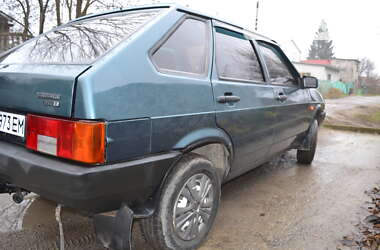 Хэтчбек ВАЗ / Lada 2109 2005 в Запорожье
