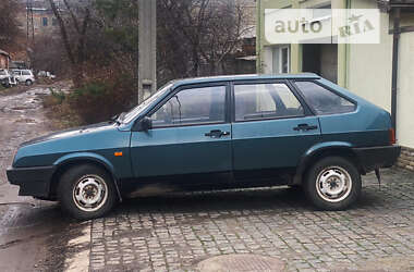 Хетчбек ВАЗ / Lada 2109 2000 в Харкові