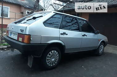 Хэтчбек ВАЗ / Lada 2109 2003 в Полтаве