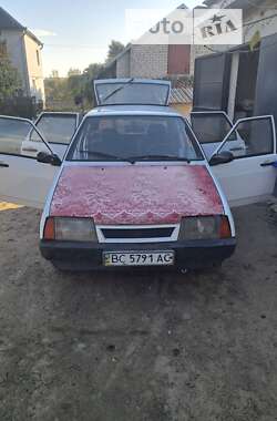 Хетчбек ВАЗ / Lada 2109 1992 в Пустомитах
