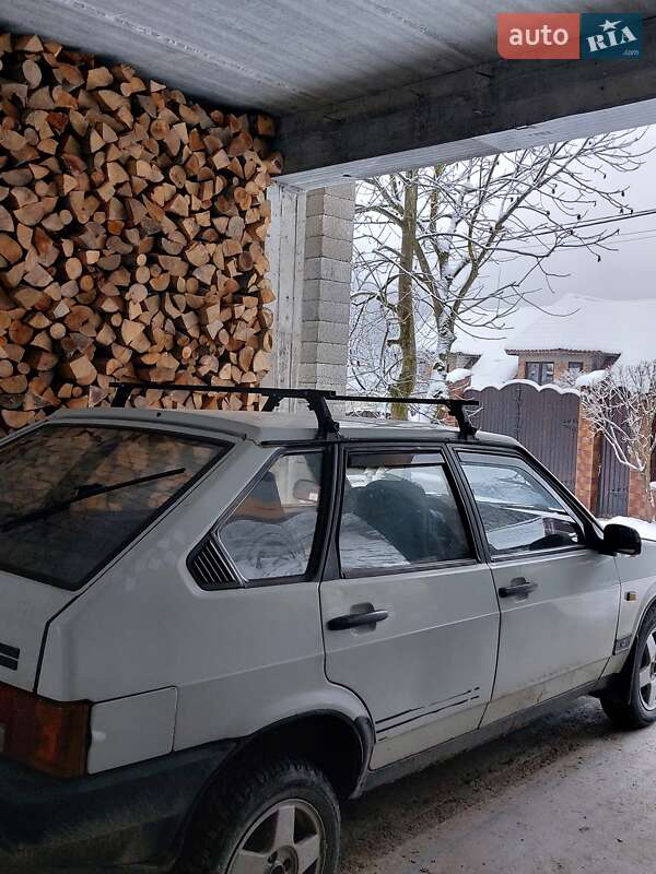 Хетчбек ВАЗ / Lada 2109 1989 в Ужгороді