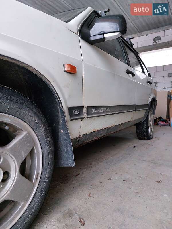 Хетчбек ВАЗ / Lada 2109 1989 в Ужгороді