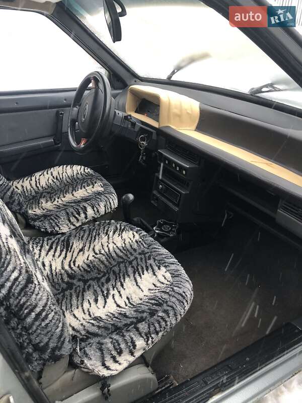 Хетчбек ВАЗ / Lada 2109 1991 в Березному