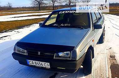 Хетчбек ВАЗ / Lada 2109 2003 в Могилів-Подільському