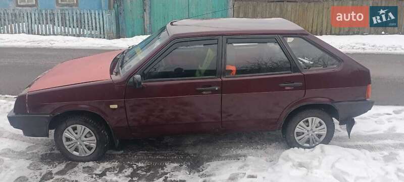 Хэтчбек ВАЗ / Lada 2109 1993 в Глухове фото 2 Хэтчбек ВАЗ / Lada 2109 1993 в Глухове