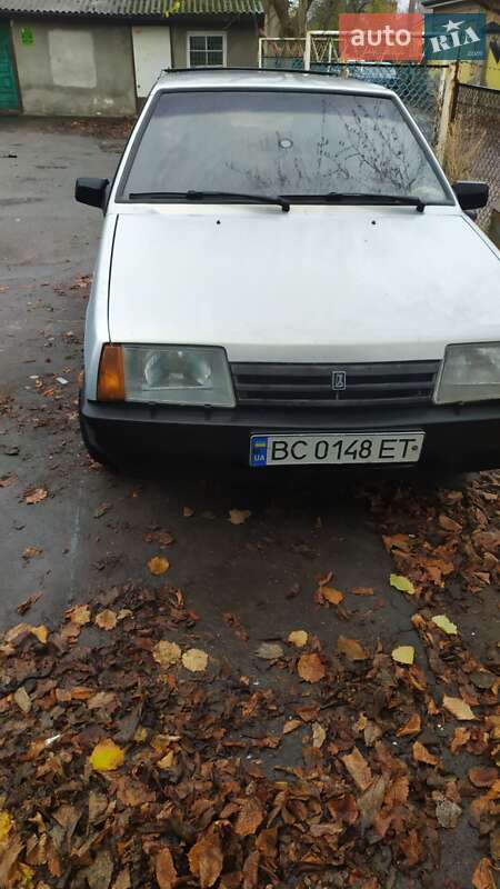 Хэтчбек ВАЗ / Lada 2109 2004 в Шептицькому фото 6 Хэтчбек ВАЗ / Lada 2109 2004 в Шептицькому
