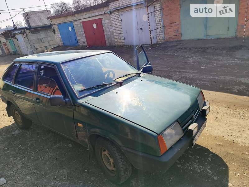 Хетчбек ВАЗ / Lada 2109 1998 в Харкові