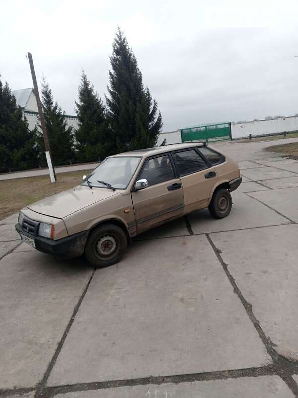 Хэтчбек ВАЗ / Lada 2109 1988 в Белой Церкви