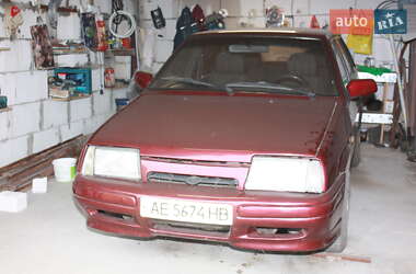 Хэтчбек ВАЗ 2109 1998 в 