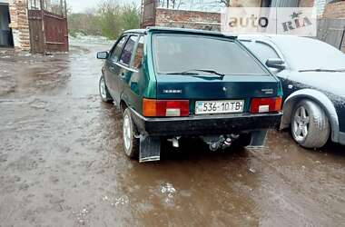 Хетчбек ВАЗ / Lada 2109 1990 в Буську