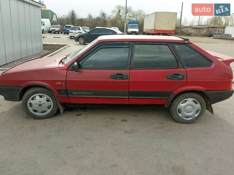 Хетчбек ВАЗ / Lada 2109 1998 в Коростені