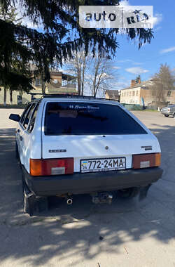 Хетчбек ВАЗ / Lada 2109 1991 в Новоархангельську