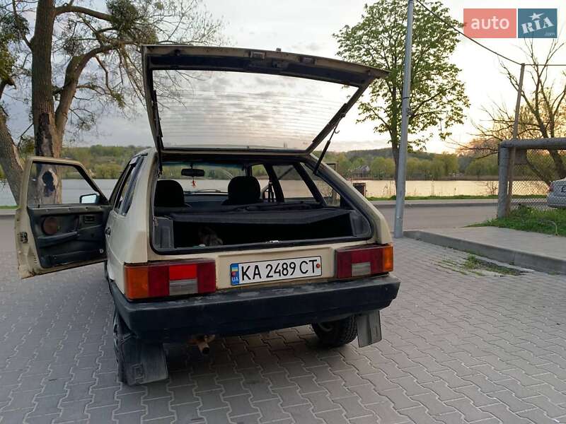 Хэтчбек ВАЗ / Lada 2109 1989 в Василькове
