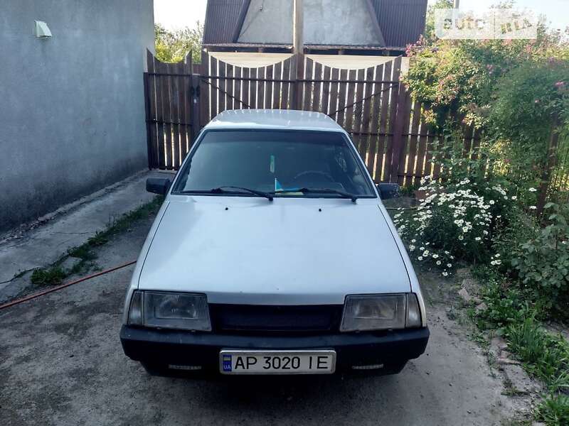 Хэтчбек ВАЗ / Lada 2109 2003 в Запорожье