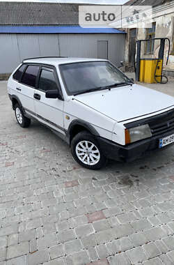 Хетчбек ВАЗ / Lada 2109 1992 в Ізяславі