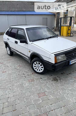 Хэтчбек ВАЗ / Lada 2109 1992 в Изяславе