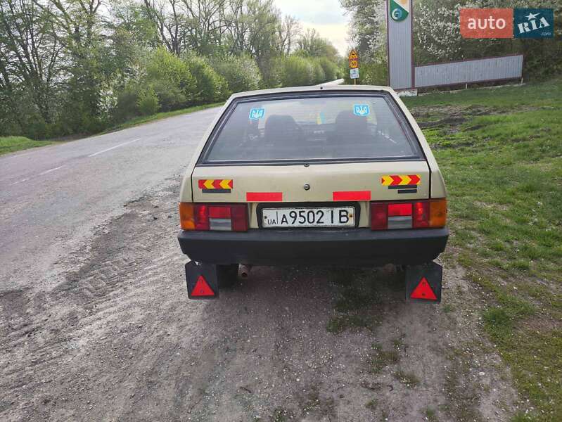 Хэтчбек ВАЗ / Lada 2109 1989 в Хмельницком фото 7 Хэтчбек ВАЗ / Lada 2109 1989 в Хмельницком