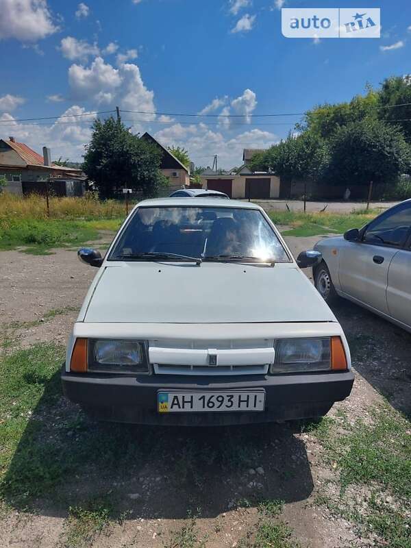 Хэтчбек ВАЗ / Lada 2109 1992 в Днепре