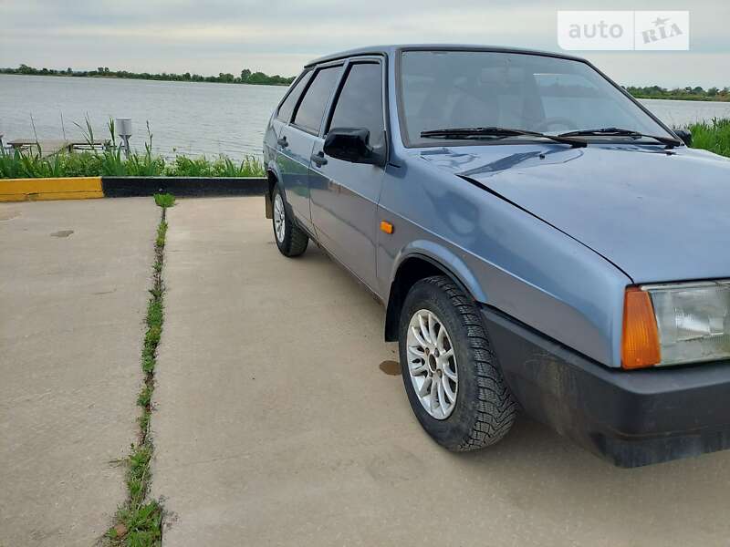 Хэтчбек ВАЗ / Lada 2109 2007 в Беляевке