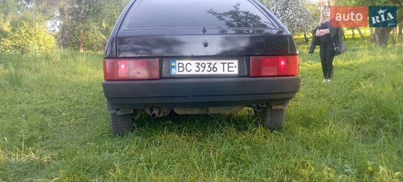 Хэтчбек ВАЗ / Lada 2109 1997 в Золочеве фото 7 Хэтчбек ВАЗ / Lada 2109 1997 в Золочеве