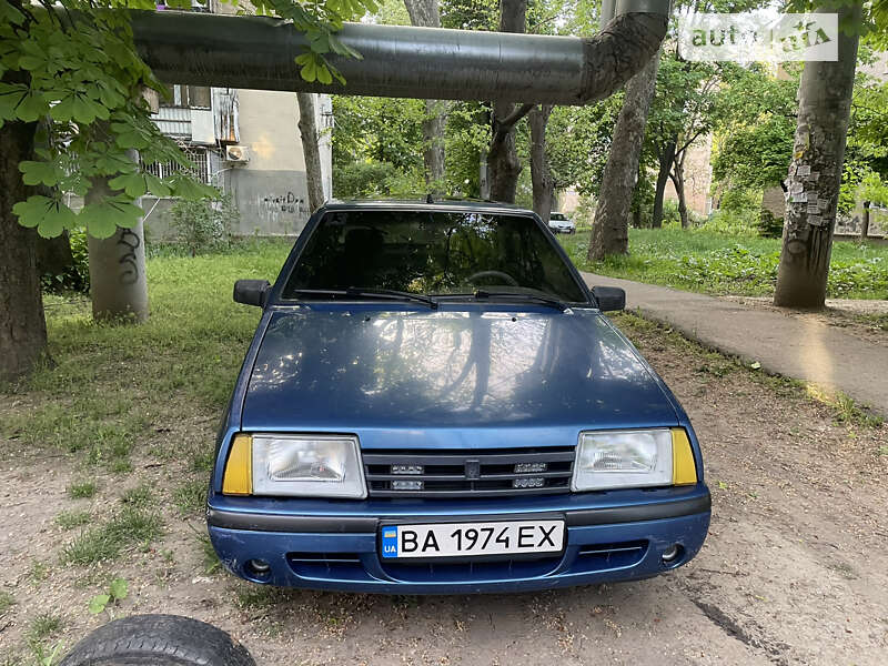 Хэтчбек ВАЗ / Lada 2109 1998 в Одессе