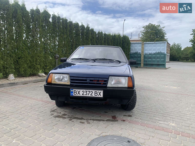 Хэтчбек ВАЗ / Lada 2109 1997 в Хмельницком