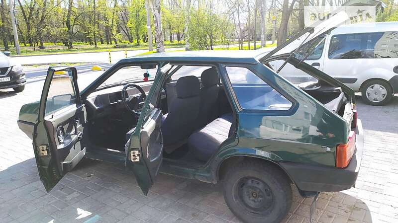 Седан ВАЗ / Lada 2109 1998 в Запорожье