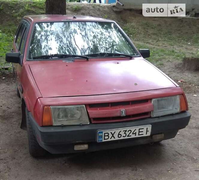 Хэтчбек ВАЗ / Lada 2109 1993 в Хмельницком