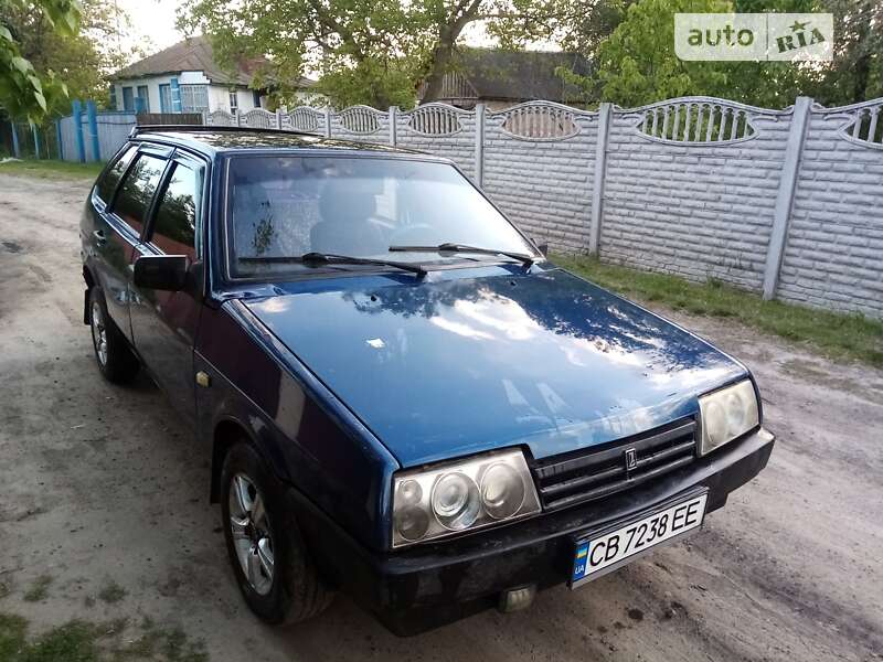 Хэтчбек ВАЗ / Lada 2109 2004 в Чернигове