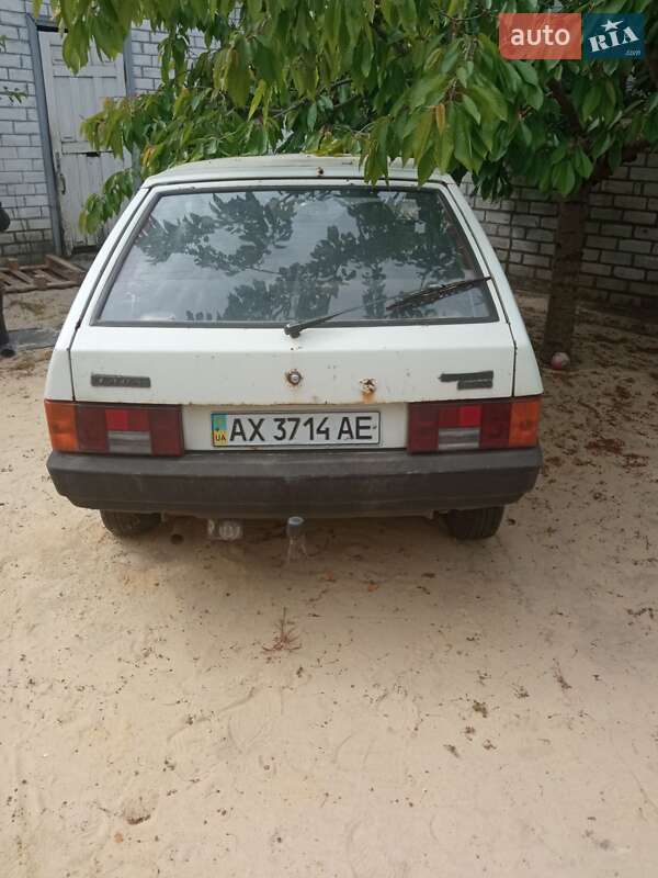 Хэтчбек ВАЗ / Lada 2109 1991 в Харькове