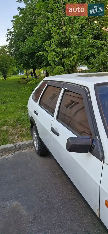 ВАЗ / Lada 2109