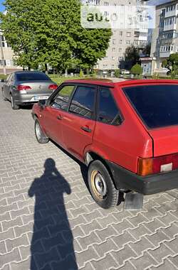 Хэтчбек ВАЗ / Lada 2109 1988 в Звягеле