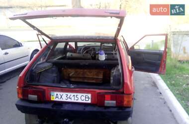 Хэтчбек ВАЗ 2109 1996 в 
