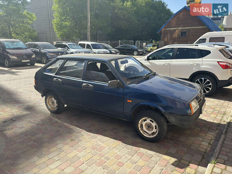 Хэтчбек ВАЗ / Lada 2109 2005 в Львове