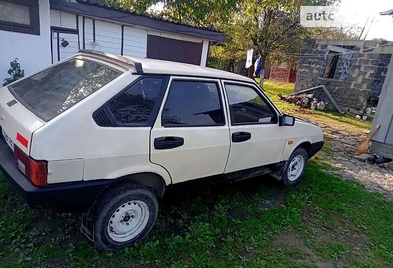 Хэтчбек ВАЗ / Lada 2109 1988 в Косове