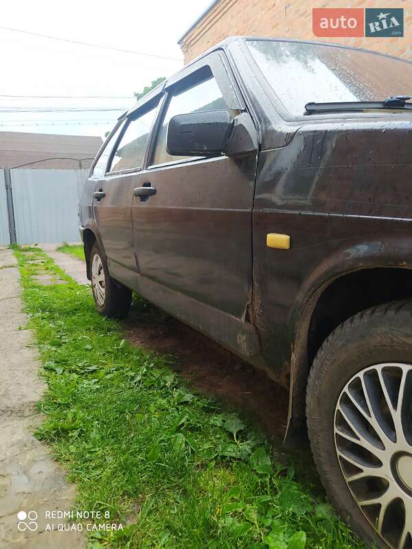 Хэтчбек ВАЗ / Lada 2109 1991 в Зенькове