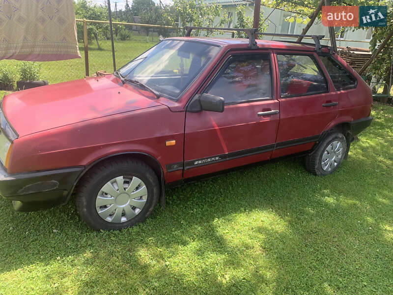 Хэтчбек ВАЗ / Lada 2109 1996 в Мостиске
