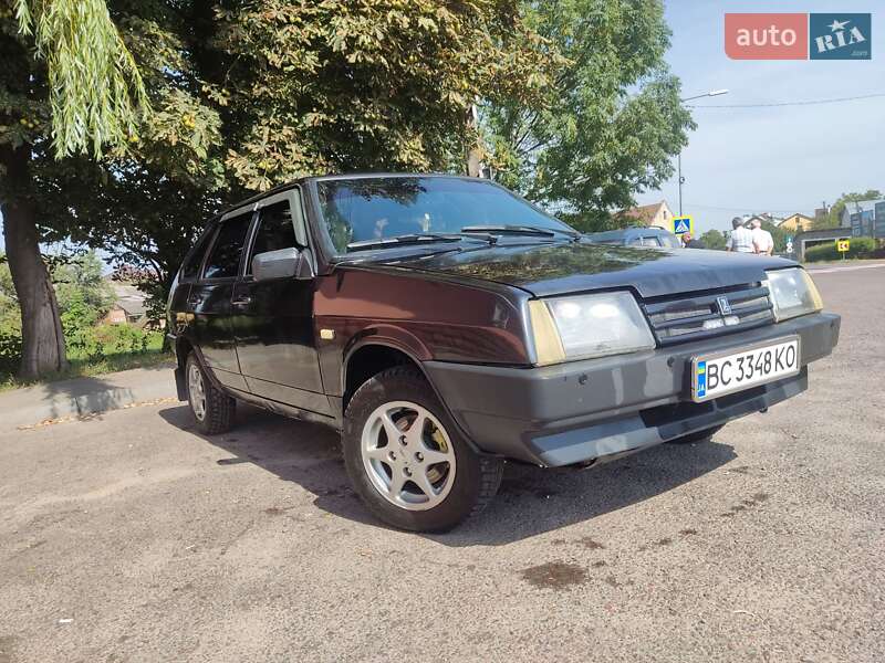 Хетчбек ВАЗ / Lada 2109 2006 в Львові фото 3 Хетчбек ВАЗ / Lada 2109 2006 в Львові