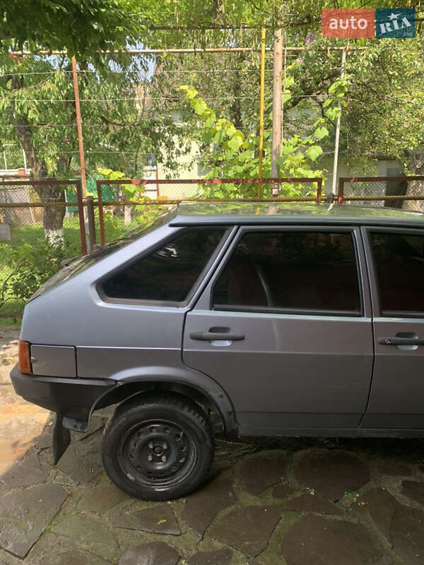 Хэтчбек ВАЗ / Lada 2109 2006 в Мукачево