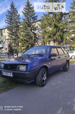 Хэтчбек ВАЗ / Lada 2109 2002 в Полтаве