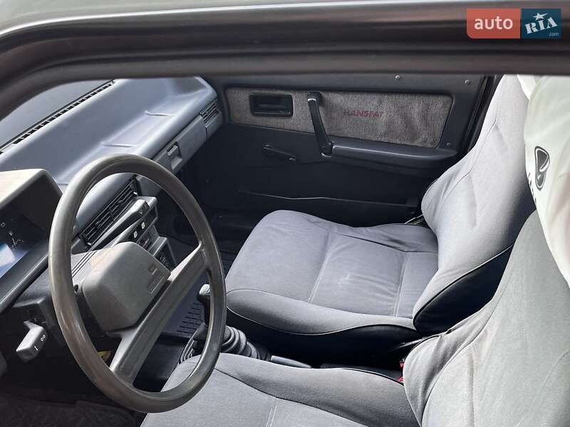 Хетчбек ВАЗ / Lada 2109 1993 в Лозовій