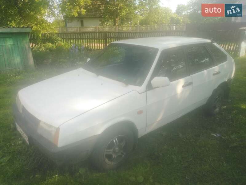 Хэтчбек ВАЗ / Lada 2109 1995 в Киеве