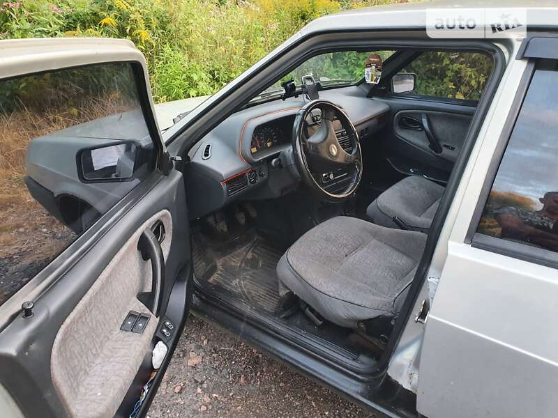 Хетчбек ВАЗ / Lada 2109 2008 в Чернігові