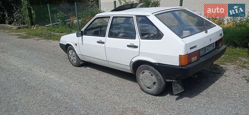 Хэтчбек ВАЗ / Lada 2109 1991 в Гусятине