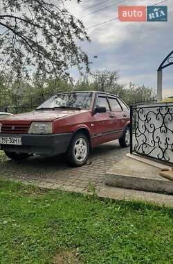 Хэтчбек ВАЗ 2109 1993 в 