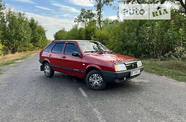 Хэтчбек ВАЗ / Lada 2109 2006 в Миргороде