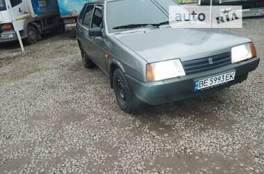 Хетчбек ВАЗ / Lada 2109 2002 в Новій Одесі